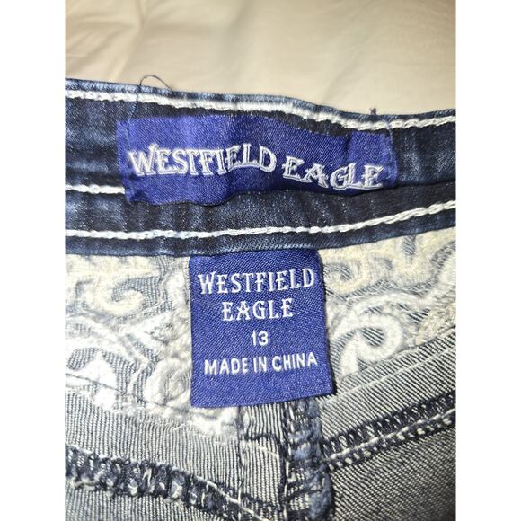 Westfield Eagle Shorts Womens Size 13. Denim Woth Cute Design/stiching - Picture 6 of 6